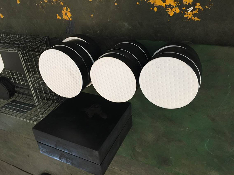 四氟板式橡胶支座的产品特点使用范围产品规格和用途