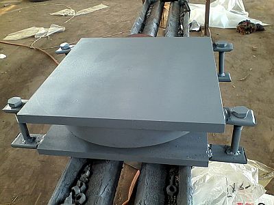 卢湾盆式橡胶支座变形、钢板锈蚀原因及更换方法